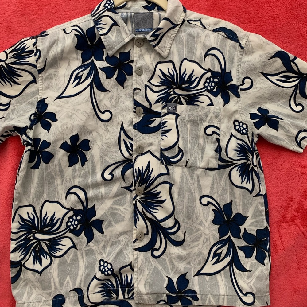 Boys (8/10) Quiksilver Hawaiian Shirt